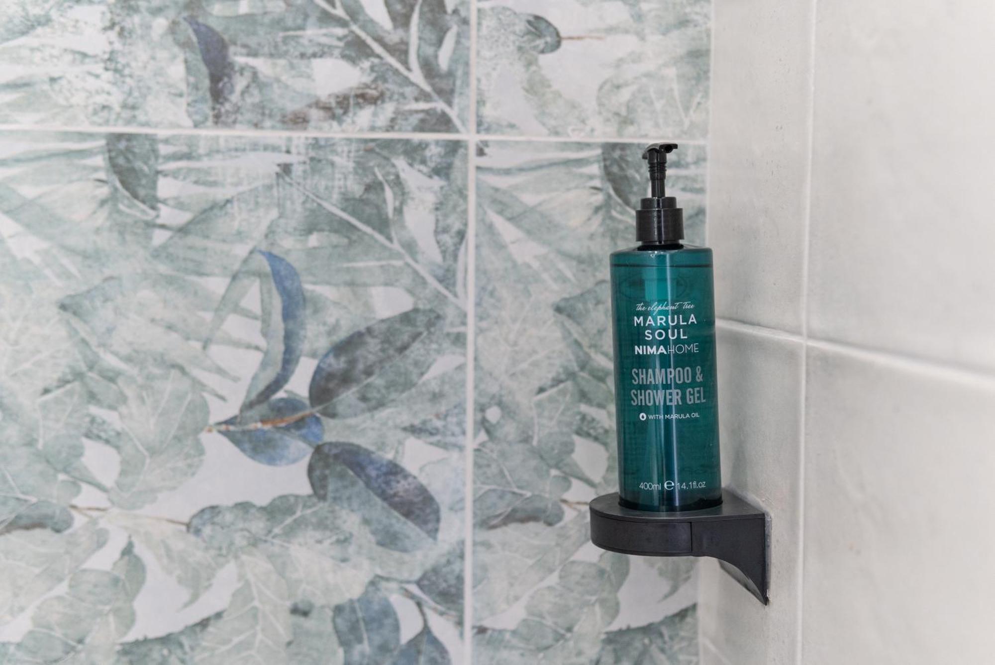The Botanist Guesthouse Skopelos Town Ngoại thất bức ảnh
