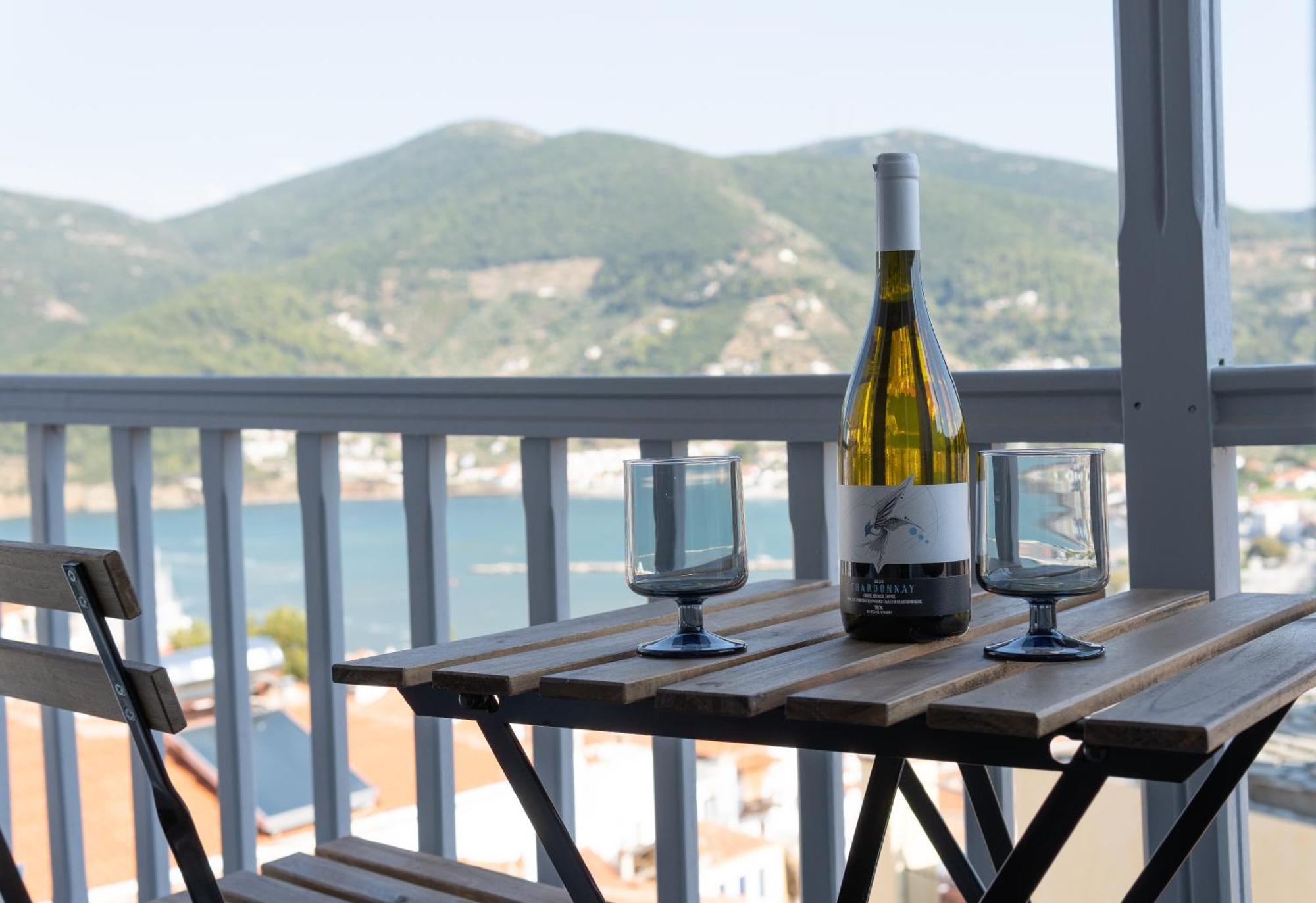 The Botanist Guesthouse Skopelos Town Ngoại thất bức ảnh