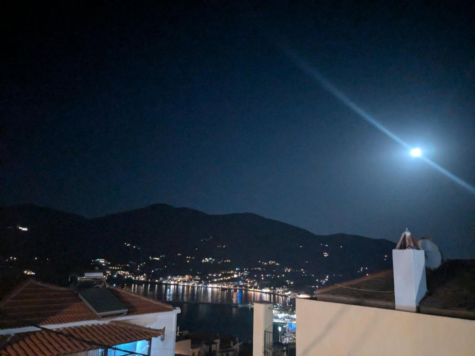 The Botanist Guesthouse Skopelos Town Ngoại thất bức ảnh