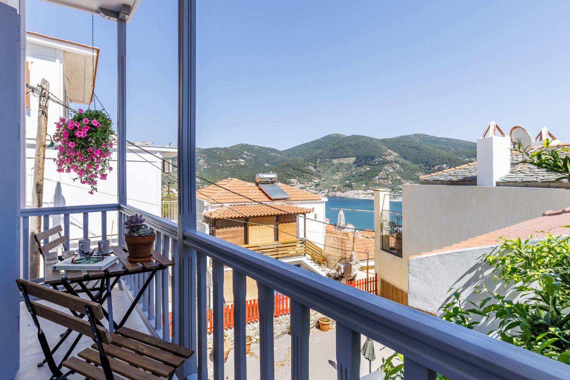 The Botanist Guesthouse Skopelos Town Ngoại thất bức ảnh