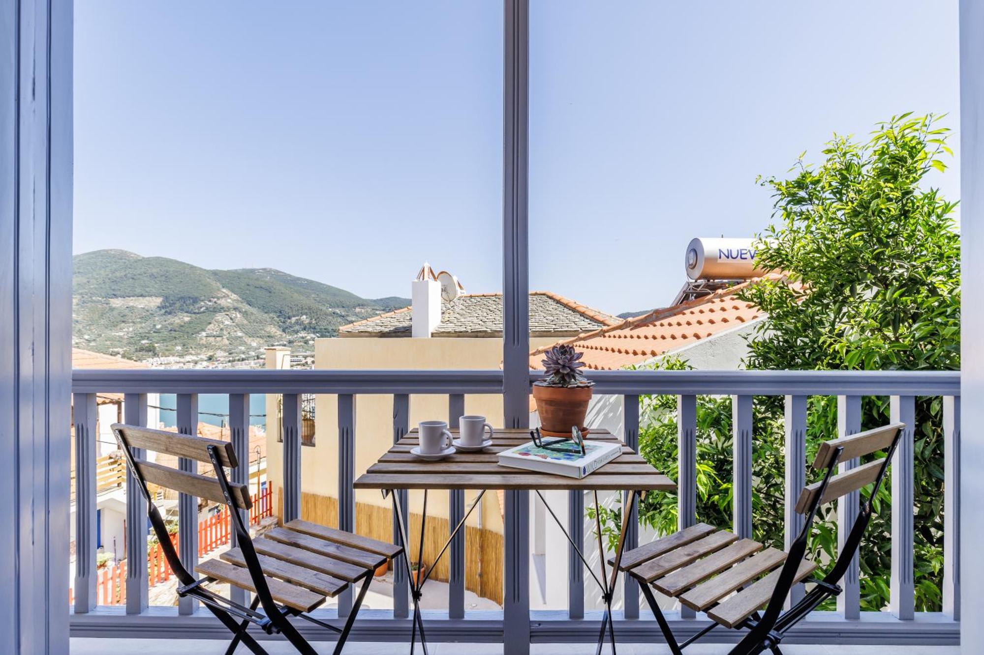 The Botanist Guesthouse Skopelos Town Ngoại thất bức ảnh